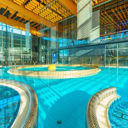 מלון Aquacity Riverside