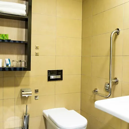 Aquacity Riverside מלון 3*