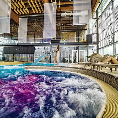 Hotel Aquacity Riverside