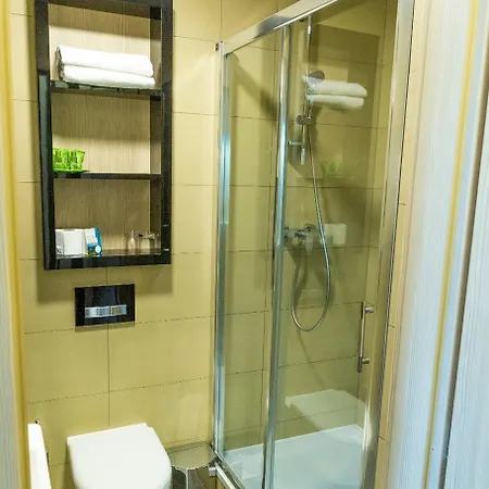 Aquacity Riverside 3*