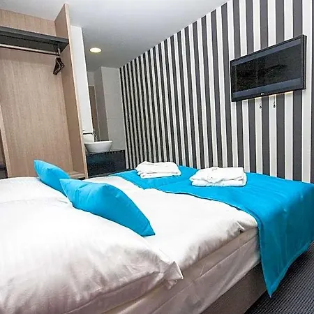 Aquacity Riverside