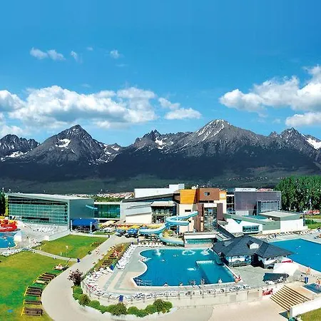 Aquacity Riverside Hotel